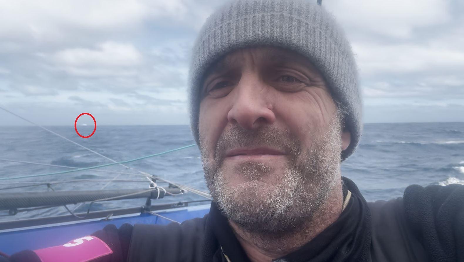 Vendée Globe : quand Éric Béllion croise un iceberg «gros comme un cargo»