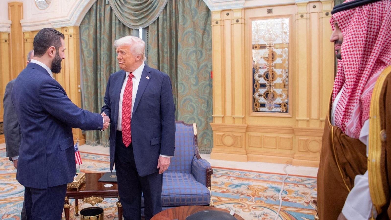 «Bonne chance à la Syrie» : Donald Trump adoube Ahmed al-Charaa et lève les sanctions contre Damas