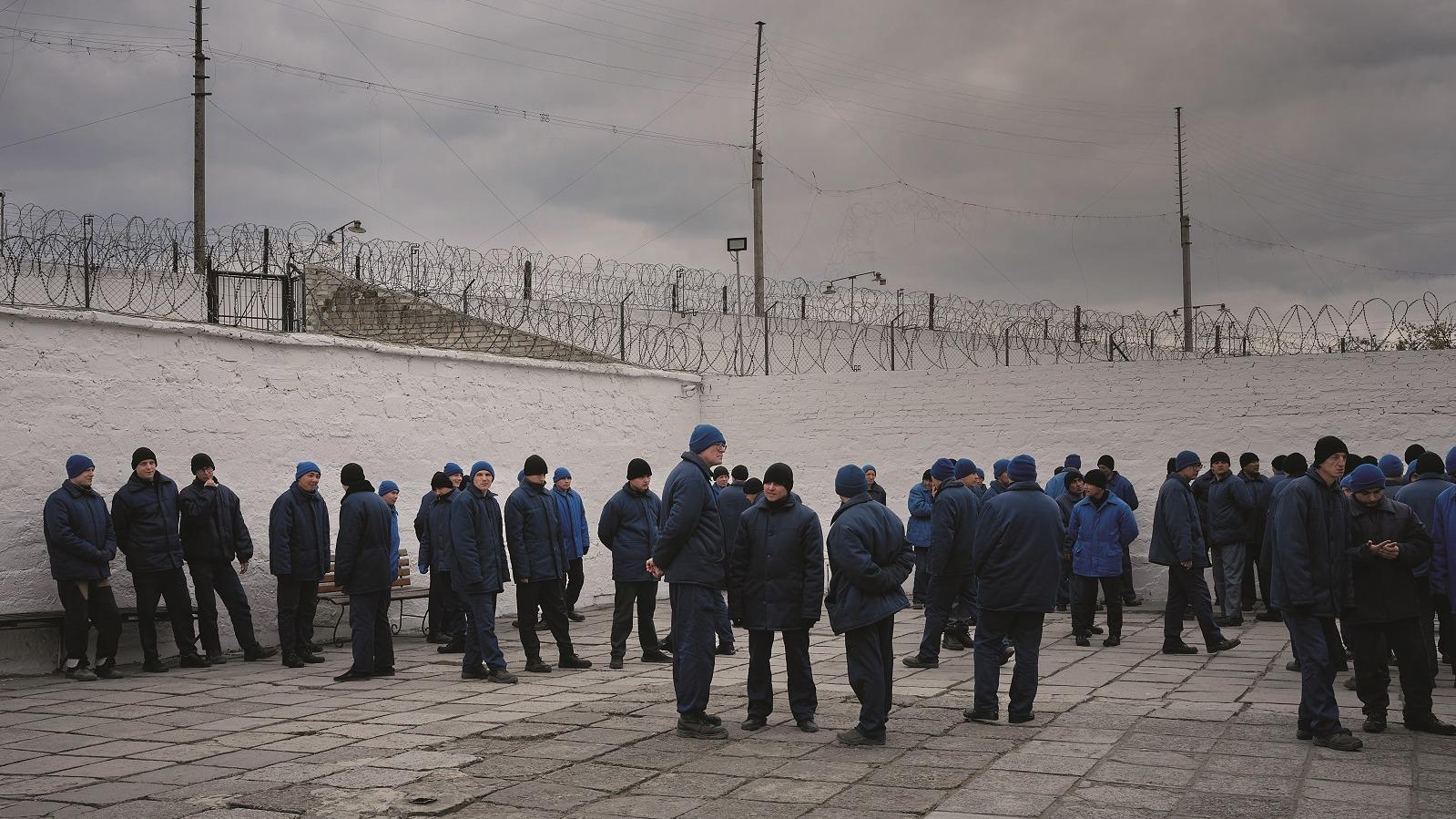 « La Russie est du côté de l’Afrique » : victimes ou volontaires, ces prisonniers de guerre étrangers qui se battent pour Vladimir Poutine