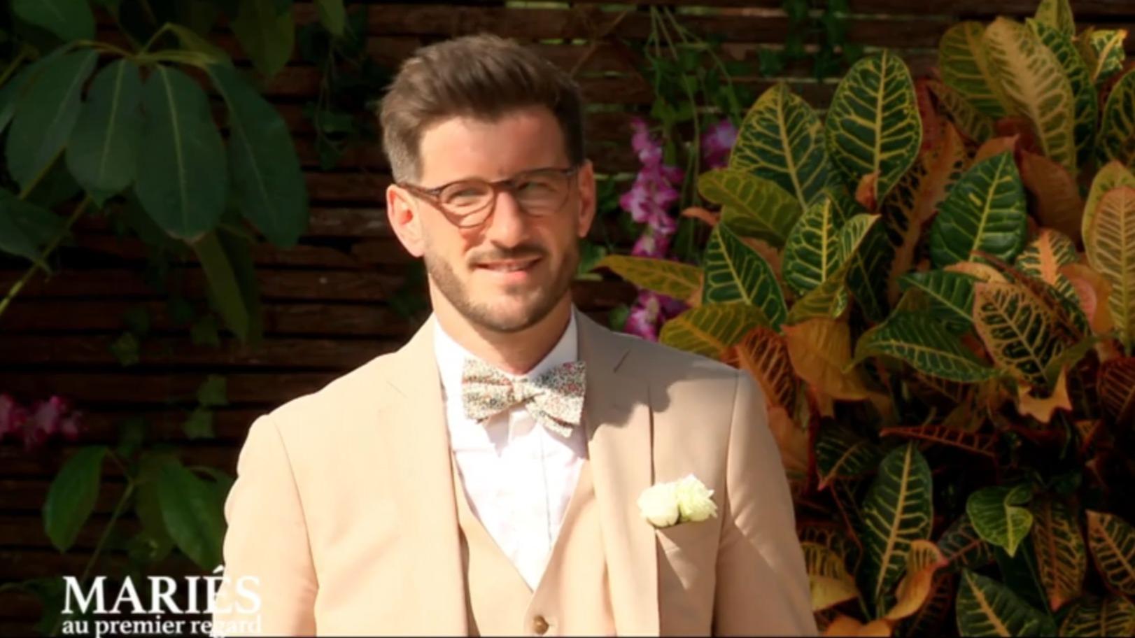 Un quadragénaire raconte son coup de cœur pour Perrine dans « Mariés au premier regard » selon TV Magazine — People & Médias