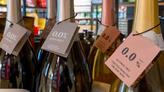 «Ils contiennent très souvent des additifs» : les vins sans alcool sont-ils vraiment plus sains ?