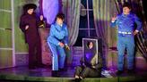 Au Théâtre de la Tempête, l’affaire Carlos Ghosn façon Marx Brothers