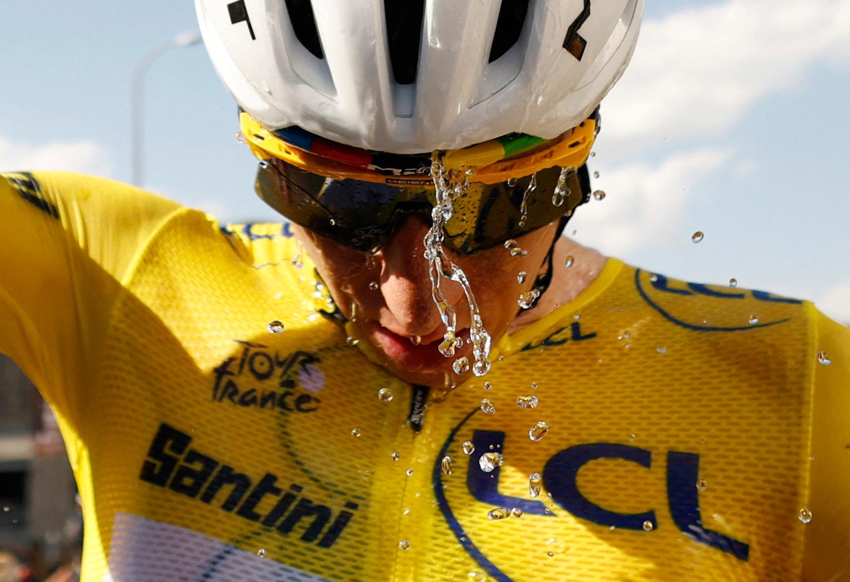 Tour de France : Pogacar répond aux «huées» du public «rendent plus fort» et se compare à Djokovic