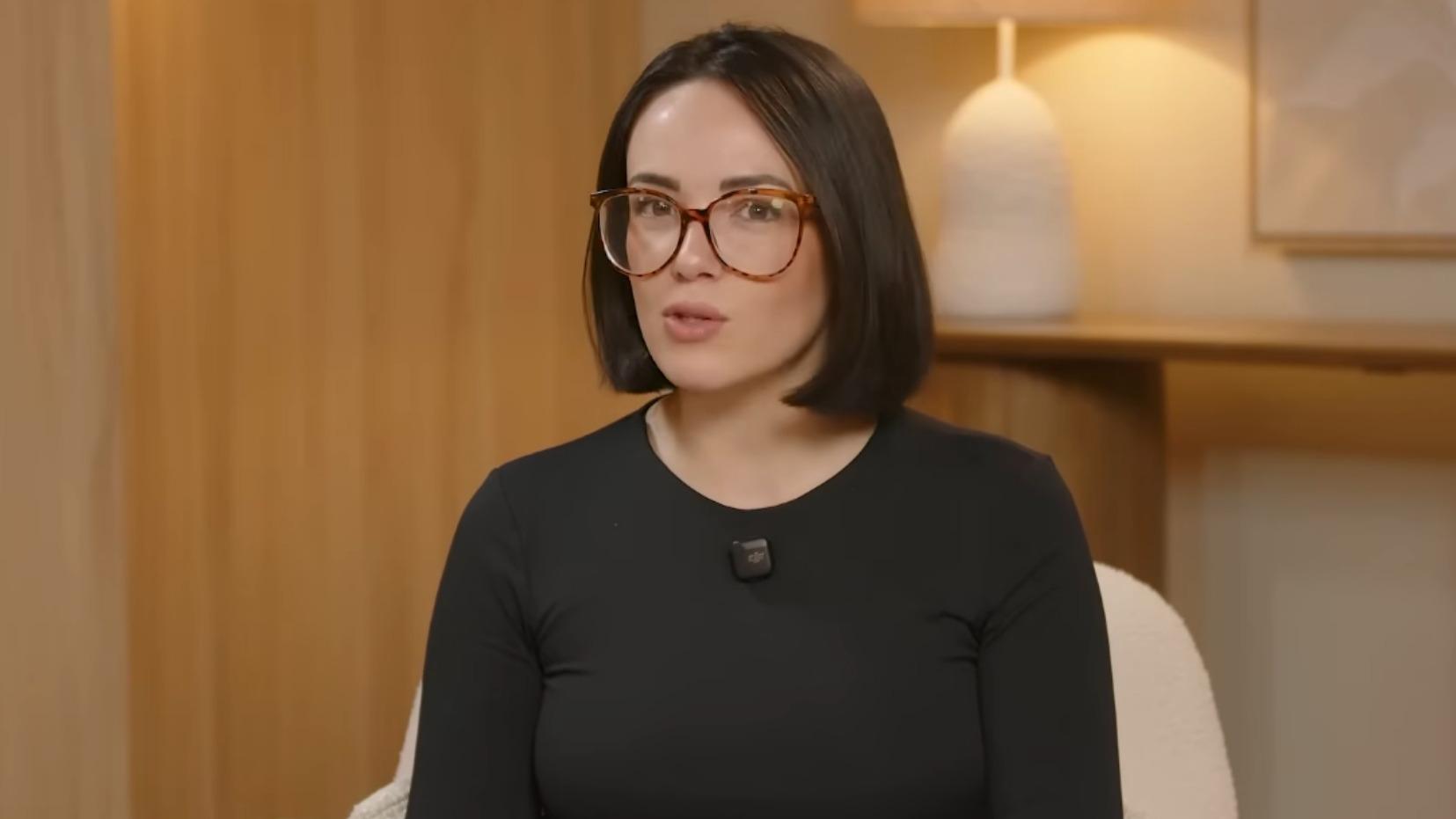 Agathe Auproux donne des nouvelles de son fils hospitalisé en évoquant la prise en charge insuffisante — People & Médias