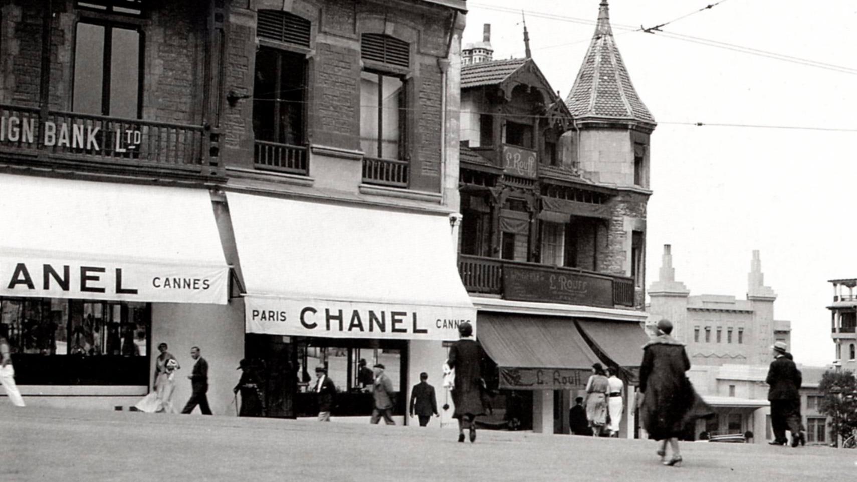 « Biarritz a compté jusqu’à 25 ateliers de haute couture » : l’histoire méconnue de la mode sur la côte basque