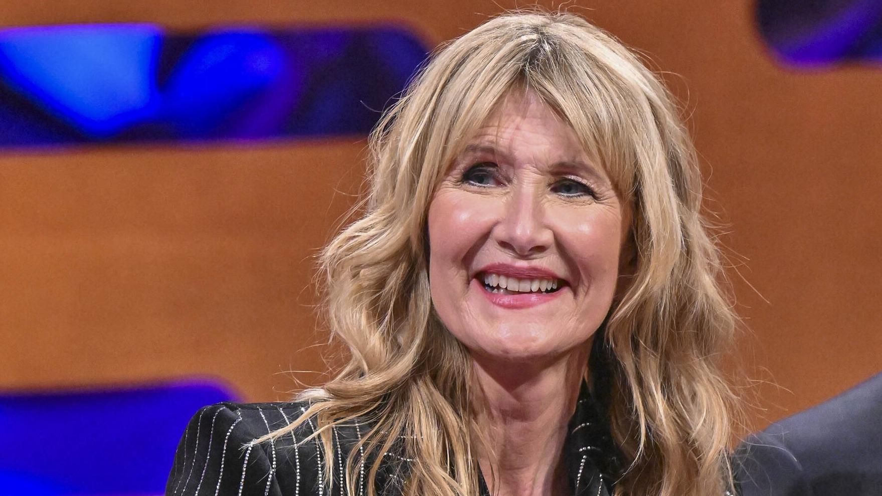 La série The White Lotus accueille Laura Dern pour la saison 4, en remplacement d’Helena Bonham Carter — Séries TV