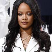 Rihanna devient la chanteuse la plus riche au monde