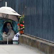 Les sans-domicile, de plus en plus souvent des personnes seules