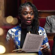 La députée Danièle Obono représentée en esclave dans Valeurs Actuelles: le gouvernement condamne
