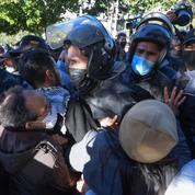 Tunisie : manifestations contre les arrestations après des troubles nocturnes