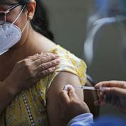 Covid-19 : le Pérou lance sa campagne de vaccination