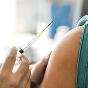Vaccin Covid-19 : des pharmaciens inquiets d'un «retard au démarrage» chez les médecins libéraux