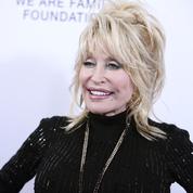 La chanteuse Dolly Parton refuse qu'une statue lui soit dédiée à Nashville