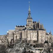 Manche : ils tentent d'escalader l'abbaye du Mont-Saint-Michel et se font interpeller
