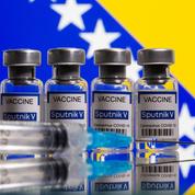 Covid-19 : les créateurs du vaccin Spoutnik V s'emportent contre un commissaire européen «biaisé»