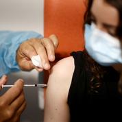 Vaccin Covid-19 : une quatrième dose envisagée pour les personnes sévèrement immunodéprimées