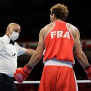 «C'est quoi cette décision ? C'est quoi cet arbitrage!» : Asloum en colère après l'élimination d'un boxeur français