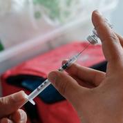 Covid-19 : il n'est «pas encore» nécessaire d'adapter le vaccin Pfizer aux variants