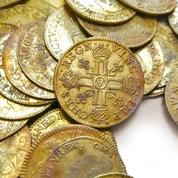 Un trésor de Louis d'or, trouvé dans un manoir breton, vendu un million d'euros aux enchères