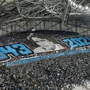Ligue 1 : le vibrant hommage du stade Vélodrome à Bernard Tapie