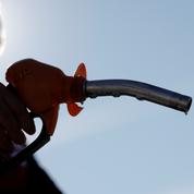 USA: les stocks de pétrole et d'essence baissent, les cours montent