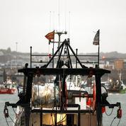 Licences de pêche: «Nous assistons à une montée en tensions inédite des relations franco-britanniques»