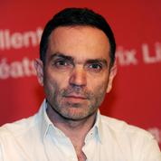 Yann Moix relaxé après des poursuites de la Croix-Rouge pour diffamation