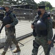 Équateur: soldats et policiers reprennent le contrôle total de la prison de Guayaquil