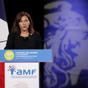 Congrès de l'AMF : Hidalgo rend un hommage appuyé à Baroin et charge Macron