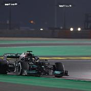 Formule 1 : Hamilton devance Verstappen au Qatar, Alonso sur le podium