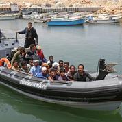 Tunisie : près de 500 migrants secourus au large par la Marine