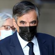 Soupçons d'emplois fictifs: un an de prison ferme requis en appel contre François Fillon