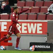 Bundesliga : le Bayern l'emporte grâce à un triplé de Lewandowski et un but de Tolisso