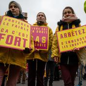 Marche pour la vie: les anti-IVG défilent à Paris contre l'allongement de la durée légale