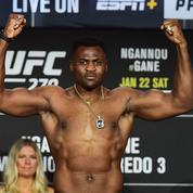 UFC : Ngannou se présente avec un collier provocateur