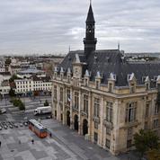 Le maire de Saint-Denis démet de ses fonctions un de ses adjoints mis en examen pour viols