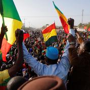 Mali: manifestation célébrant le départ des soldats français
