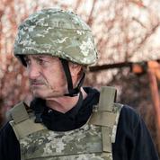 À Kiev, Sean Penn en première ligne pour un documentaire sur l'invasion russe de l'Ukraine