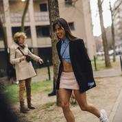 Street style à Paris : des minijupes plus courtes que jamais annoncent le printemps