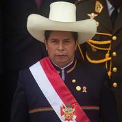 Pérou : un quatrième gouvernement investi en sept mois