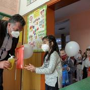 «Nous, Orthophonistes de France, demandons le retrait du masque dans tous les lieux de vie des enfants»