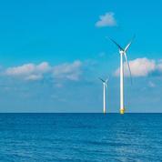 Castex lance deux premiers projets de parcs éoliens flottants en Méditerranée