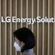 Voitures électriques : Stellantis et LG Energy vont produire des batteries au Canada