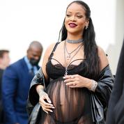 Vogue a retouché la ligne de grossesse de Rihanna après son shooting photo... et ça ne passe pas