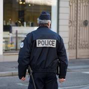 Blois : des policiers ouvrent le feu sur un homme armé d'un couteau