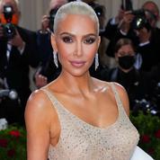 «Stupide et nuisible» : Lili Reinhart dénonce la perte de poids de Kim Kardashian au MET Gala