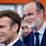 Législatives 2022: LREM devient «Renaissance», sur fond d'accord entre Ferrand, Bayrou et Philippe