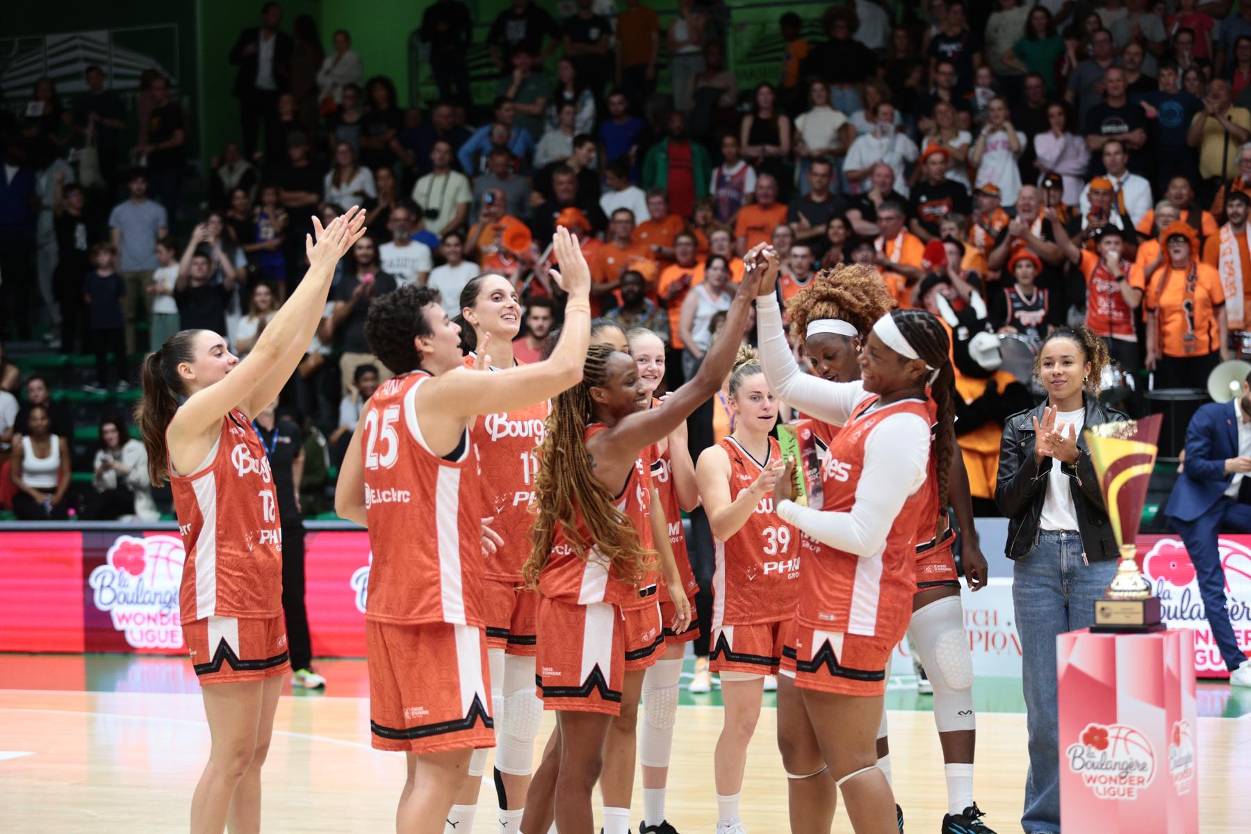 Basket: Bourges écrase le champion Villeneuve-d'Ascq lors du «Match des champions»