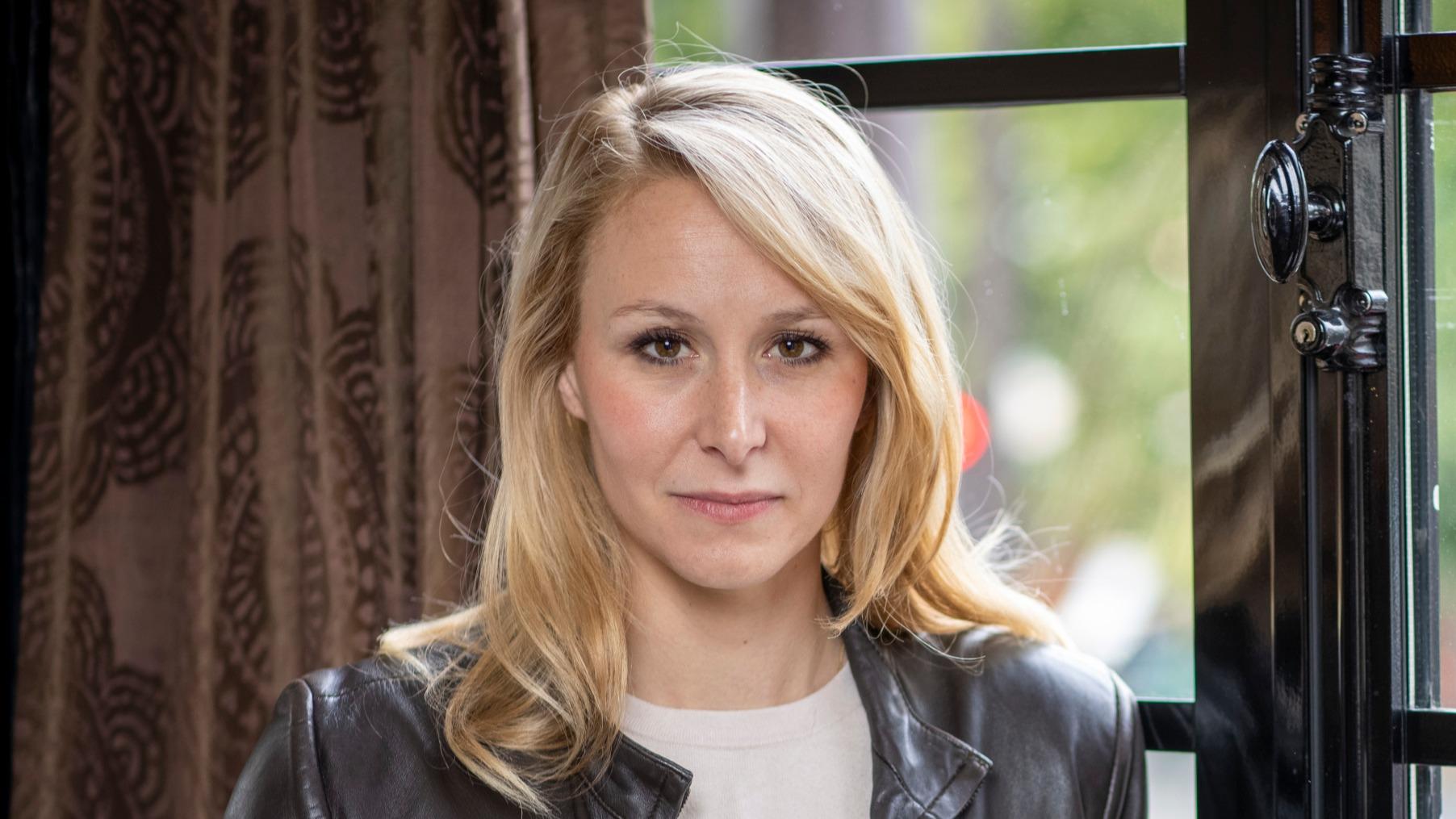 La nipote di Marine Le Pen si stacca dal Rassemblement National per promuovere l'unità delle destre francesi