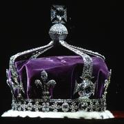 Koh-I-Noor : la sombre histoire du diamant maudit incrusté sur la couronne royale d'Angleterre